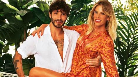 Retroscena copertine Chanel Totti e Alessia Marcuzzi: tra 